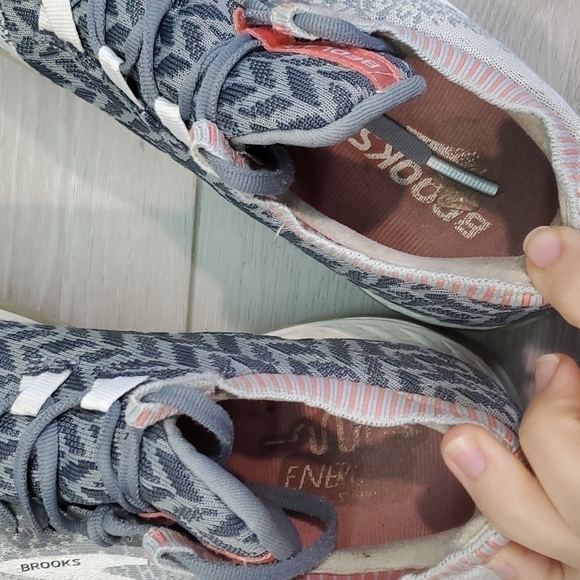 Brooks Womens Bedlam Sneakers running athletic shoes sz 9.5 Medium B - Picture 11 of 12